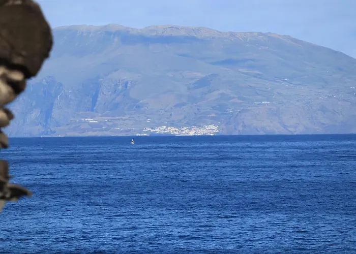 شقة Casa L&m - Refugio Com Horta Biologica Certificada Lajes das Flores